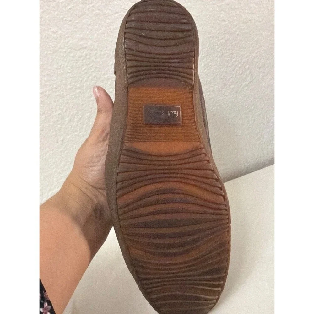 Paul Smith reposhing this